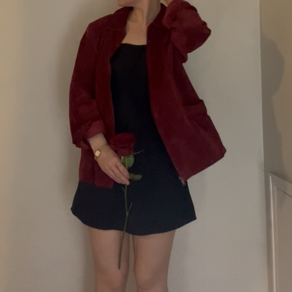 Women's vintage red suede jacket chic trendy 2026 - Picture 2 of 4